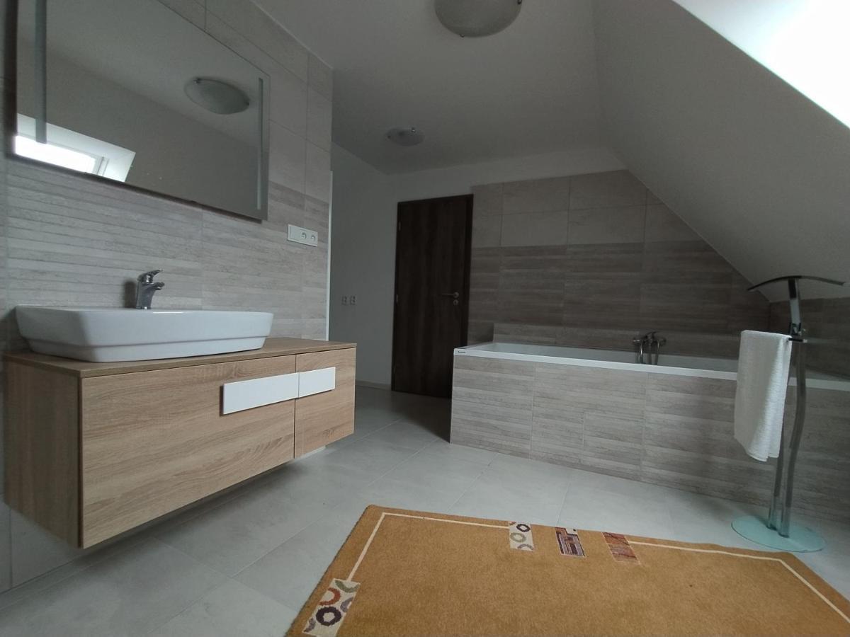 Apartment Lono Jičín
